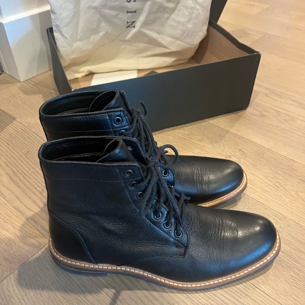 Black weatherproof Nisolo boots